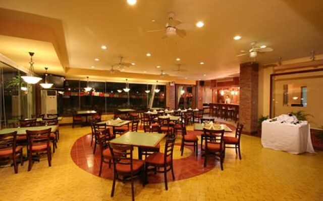 Coron Gateway Hotel and Suites