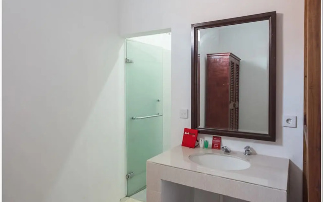 RedDoorz near Padang Galak Beach