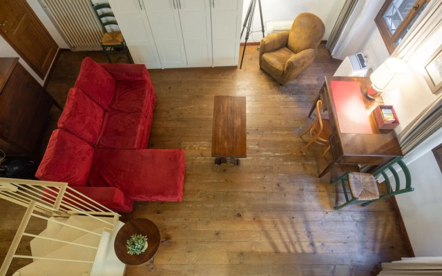 Lambertesca Loft by Mmega