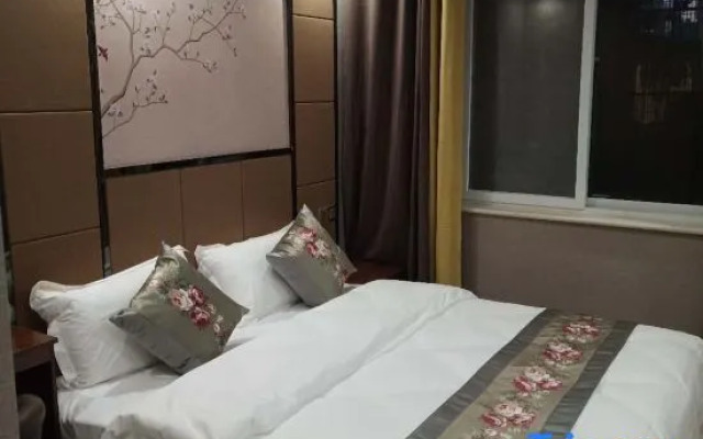 Zhoukou Qingyuan Hotel