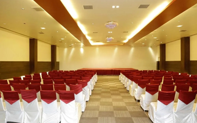 OYO 2166 Hotel KMahaveer