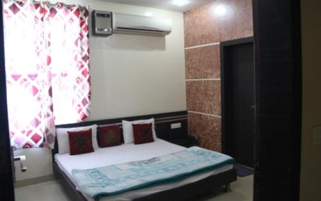 Hotel A Firoza by OYO Rooms