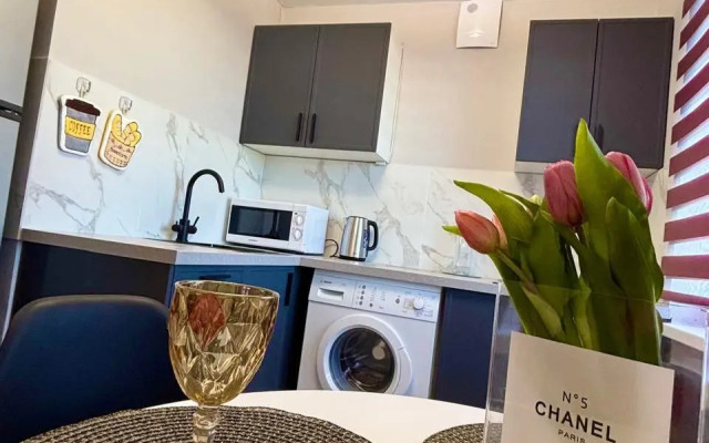 Апартаменты СпатиНаКровати на набережной генерала Карбышева