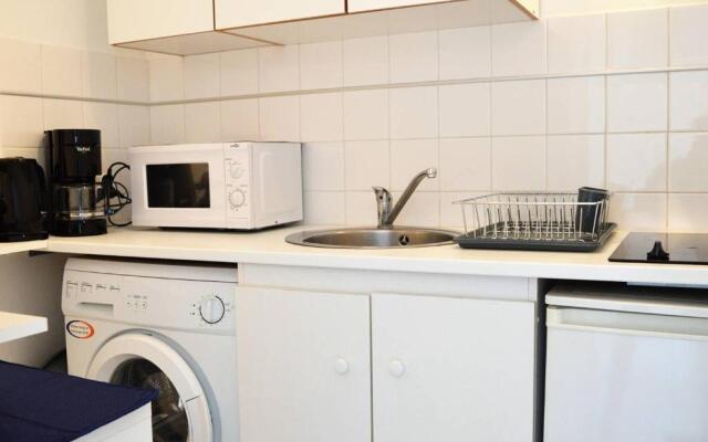 Appartement Le Lavandou, 1 pièce, 2 personnes - FR-1-251-391