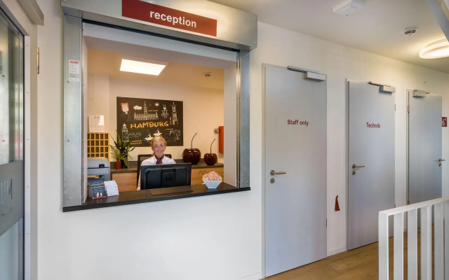 Signature East Hotel Apartment