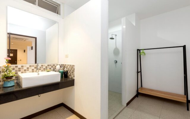 The Lantern Hostel and SPA