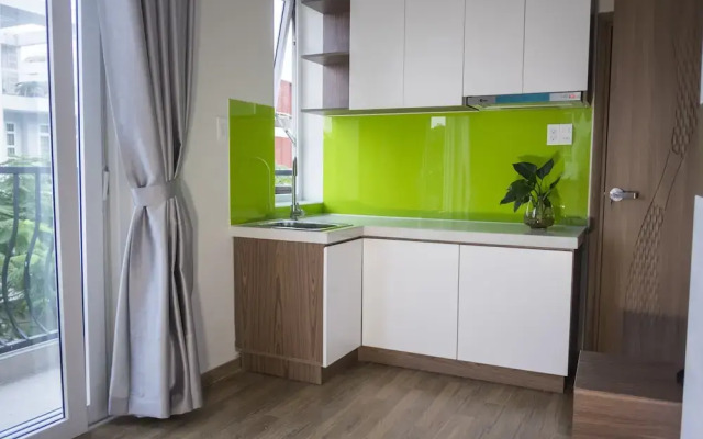 Spring Light Apartment