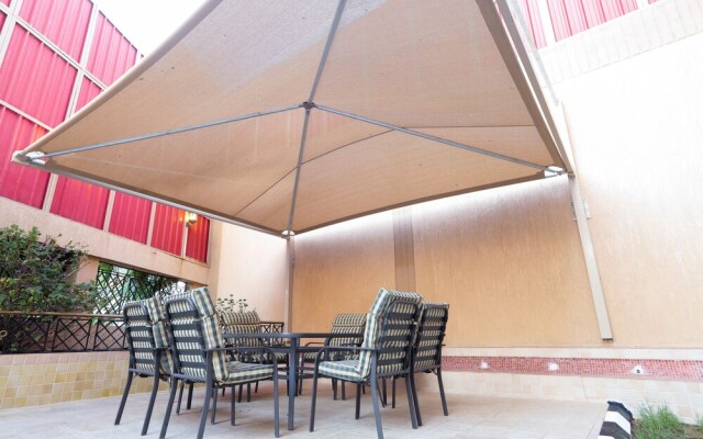 Mansour Grand Hotel