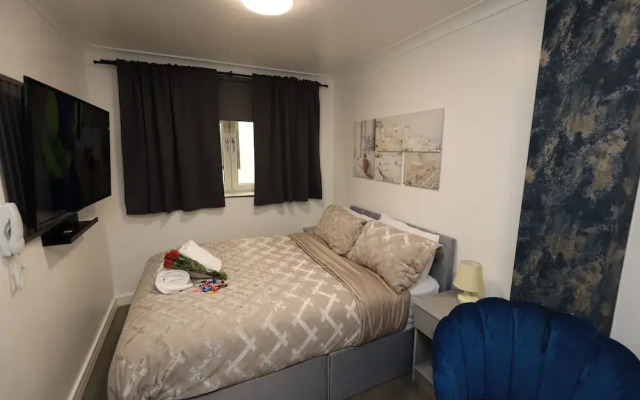 VR Apartments