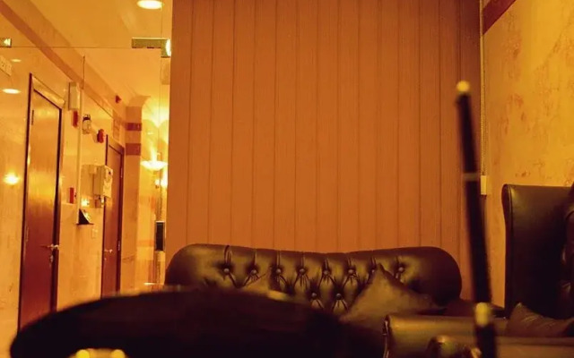 Multaqa Al Zowar Hotel