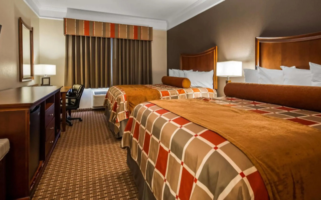 Best Western Plus Easton Inn & Suites