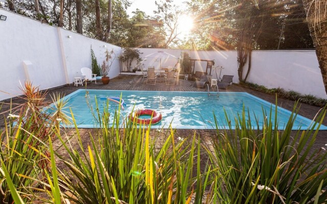 Casa na Lapa com Piscina e Churrasqueira