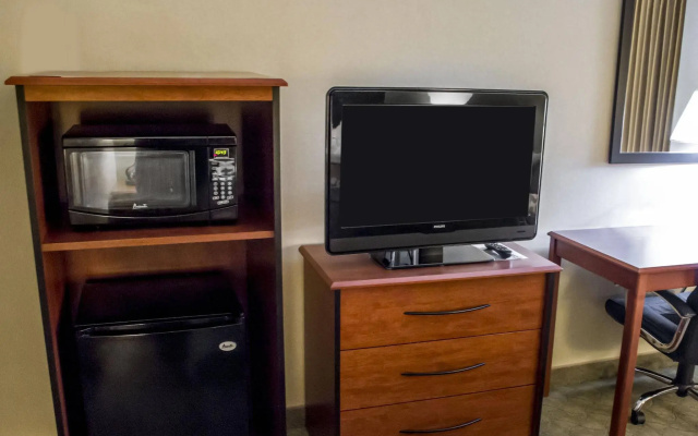 Sleep Inn & Suites Redmond