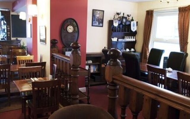 HQ Bar & Restaurant