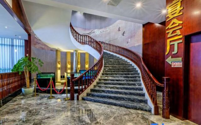 QingYiWuJia Hotel