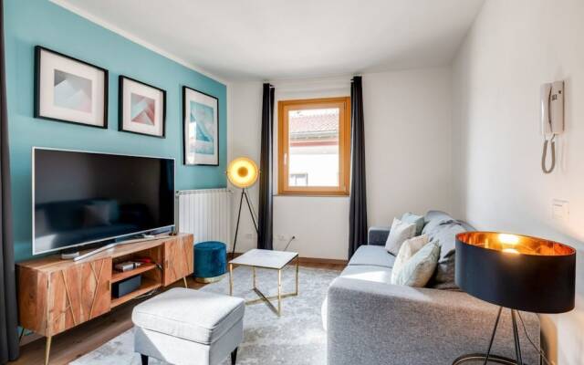 Santa Croce Flat - Modern Apartment