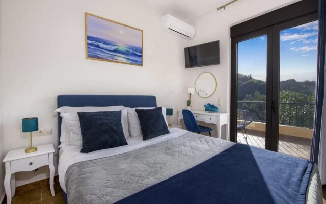 Serenity River Villa