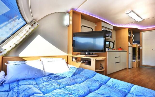 Caravan Camping Farm