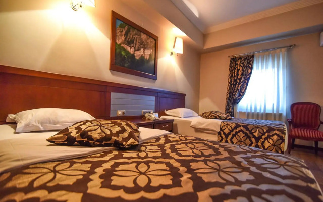 Saylamlar Hotel