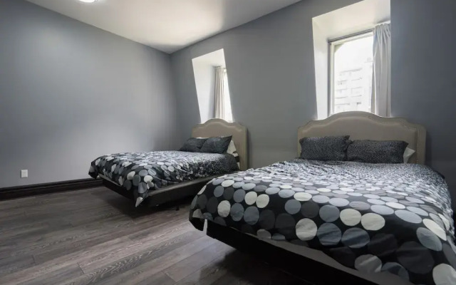 Applewood Suites - West Queen West Loft