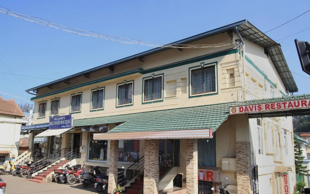 OYO 10950 Hotel Hills Palace