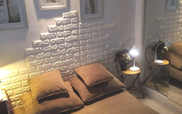 Tiny studio with pool, jogging track, gym and Mall