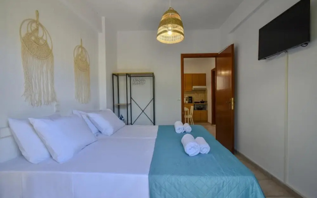 Apartments for 3 1st Floor