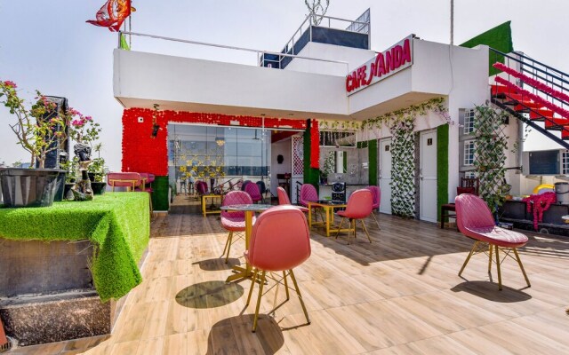 Fabhotel Deep Palace