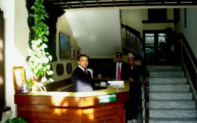 Hotel Meera