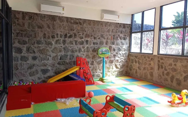 Basalt Paradise Resort And Spa