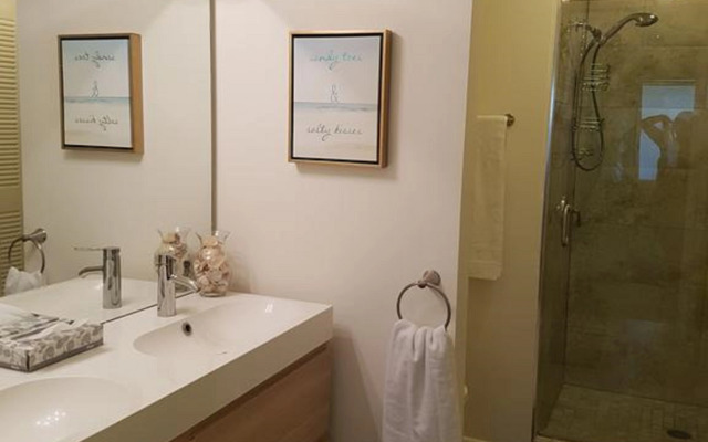 Shorewalk Vacation Villas