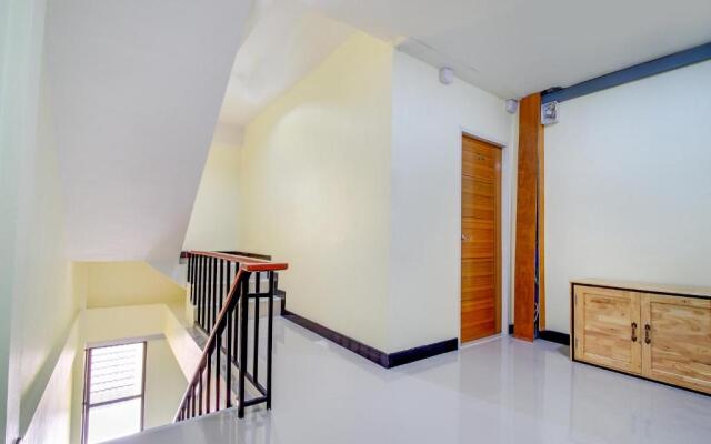 OYO 878 Sintara Residence