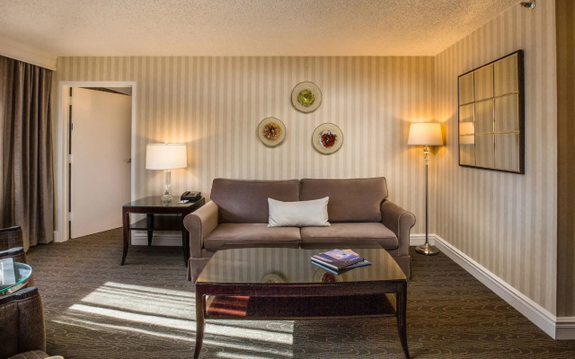 Omni Charlottesville Hotel