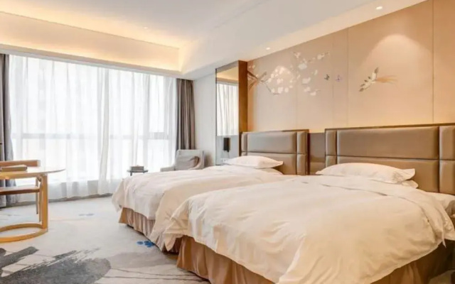Li Cai Tian Qi Hotel Xianyang