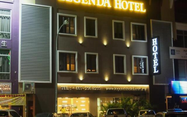 Hotel Zamburger Legenda