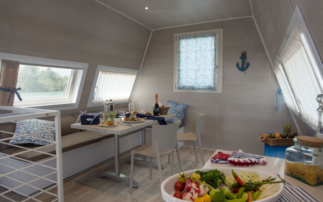 Marina Azzurra Resort