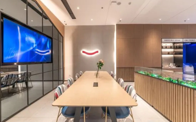 Madison Hotel Causeway Bay Plaza Honggutan Nanchang