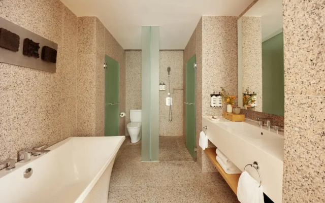 Oasia Resort Sentosa by Far East Hospitality