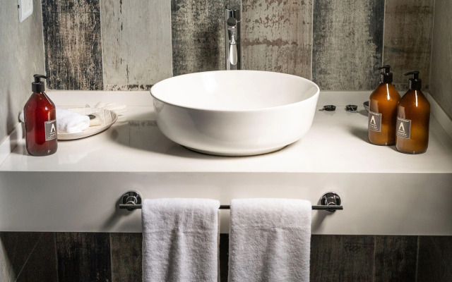 Casa Lola Hotel Boutique