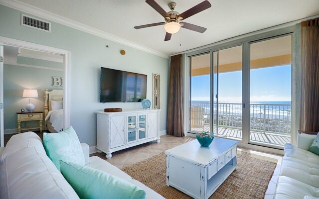 Azure 218 4 Bedroom Condo