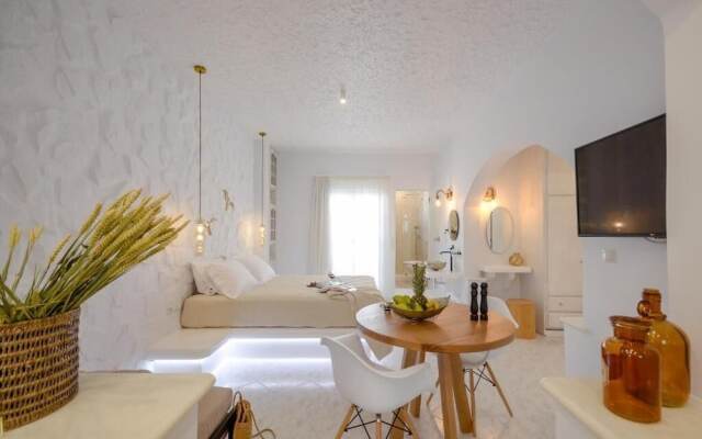 Smirida Suites