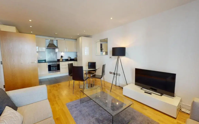 Indescon Square At Canary Wharf By Mysquare (2 Bedroom)