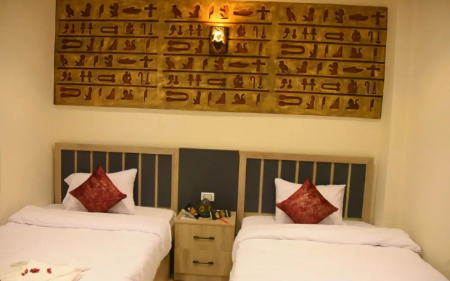 Locanda Pyramids Hotel