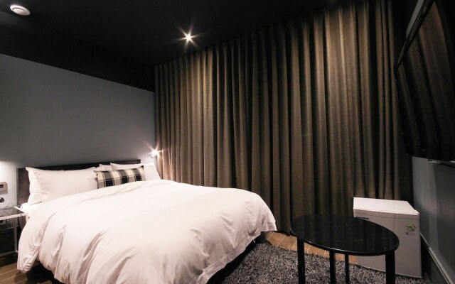 Ulsan Samsan Amare Hotel