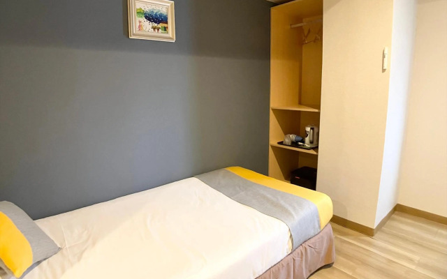 Victoria Hotel Naha