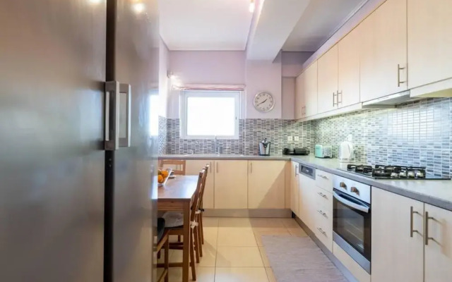 Petralona Dazzling top Floor 2BD AP