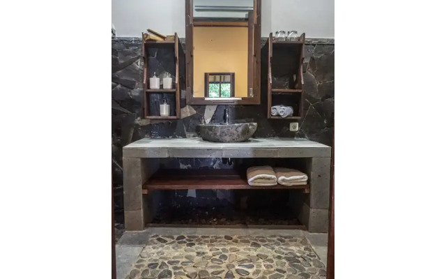 Swar Bali Lodge
