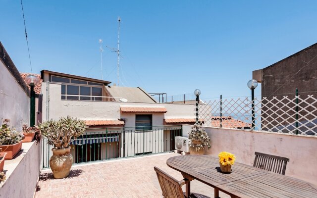 Sunrise Apartments by Wonderful Italy