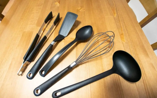 Tolstov-Hotels Large Apartment