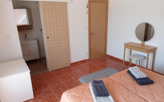 Porta Nova Guesthouse by R-Tex